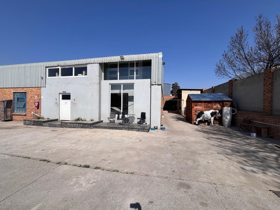 Commercial Property for Sale in Mostyn Park Gauteng