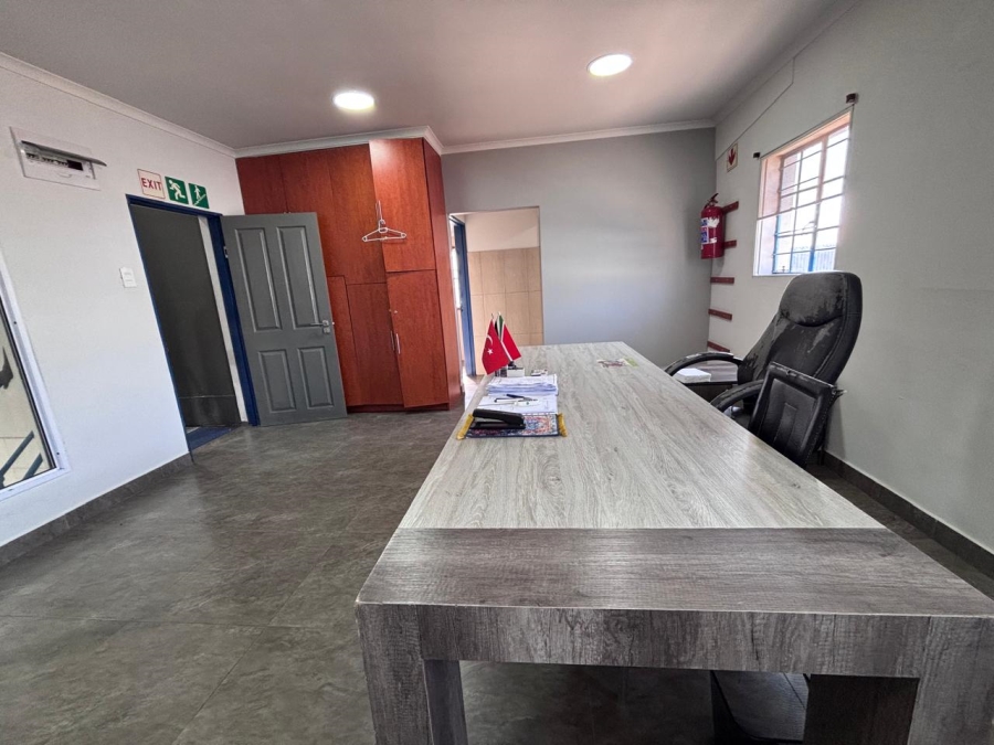Commercial Property for Sale in Mostyn Park Gauteng