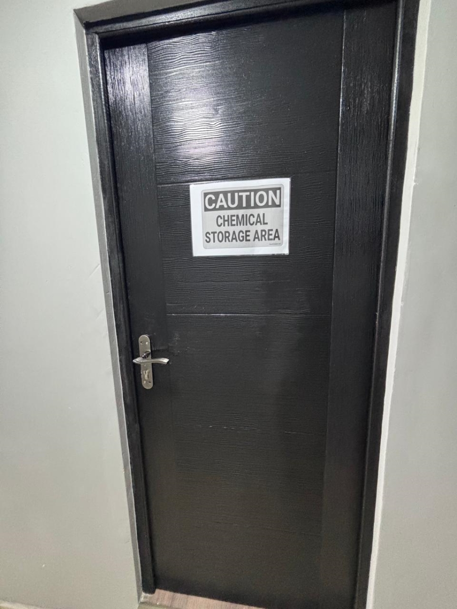 Commercial Property for Sale in Mostyn Park Gauteng