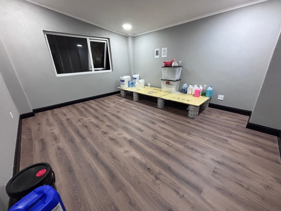 Commercial Property for Sale in Mostyn Park Gauteng