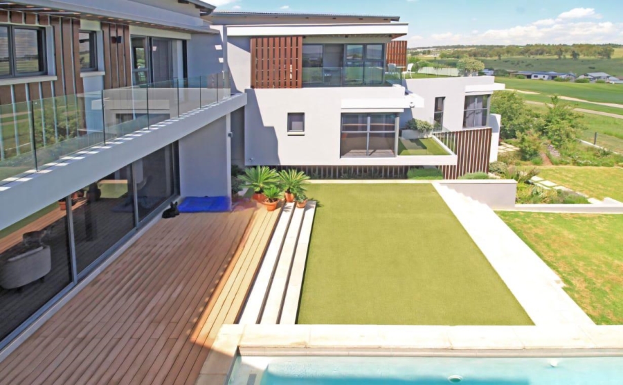 5 Bedroom Property for Sale in Copperleaf Estate Gauteng