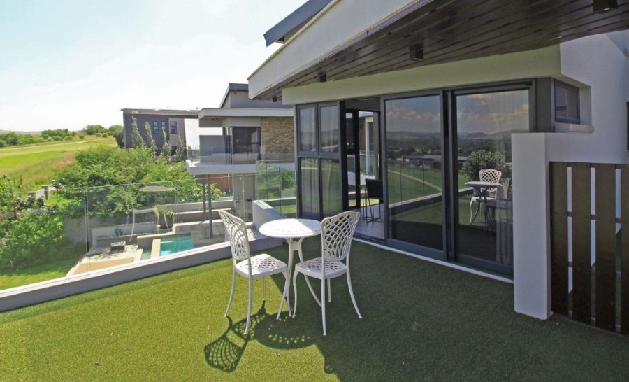 5 Bedroom Property for Sale in Copperleaf Estate Gauteng