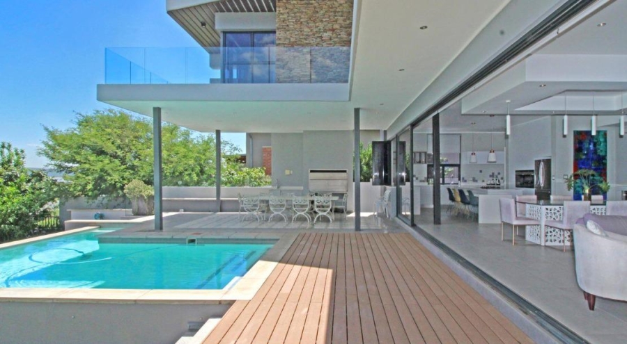 5 Bedroom Property for Sale in Copperleaf Estate Gauteng