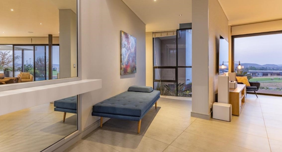 5 Bedroom Property for Sale in Copperleaf Estate Gauteng