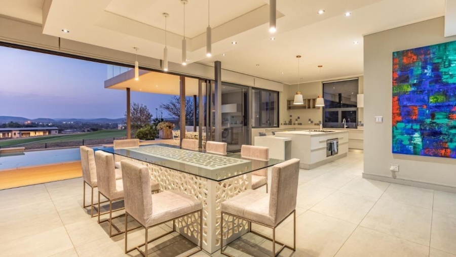 5 Bedroom Property for Sale in Copperleaf Estate Gauteng