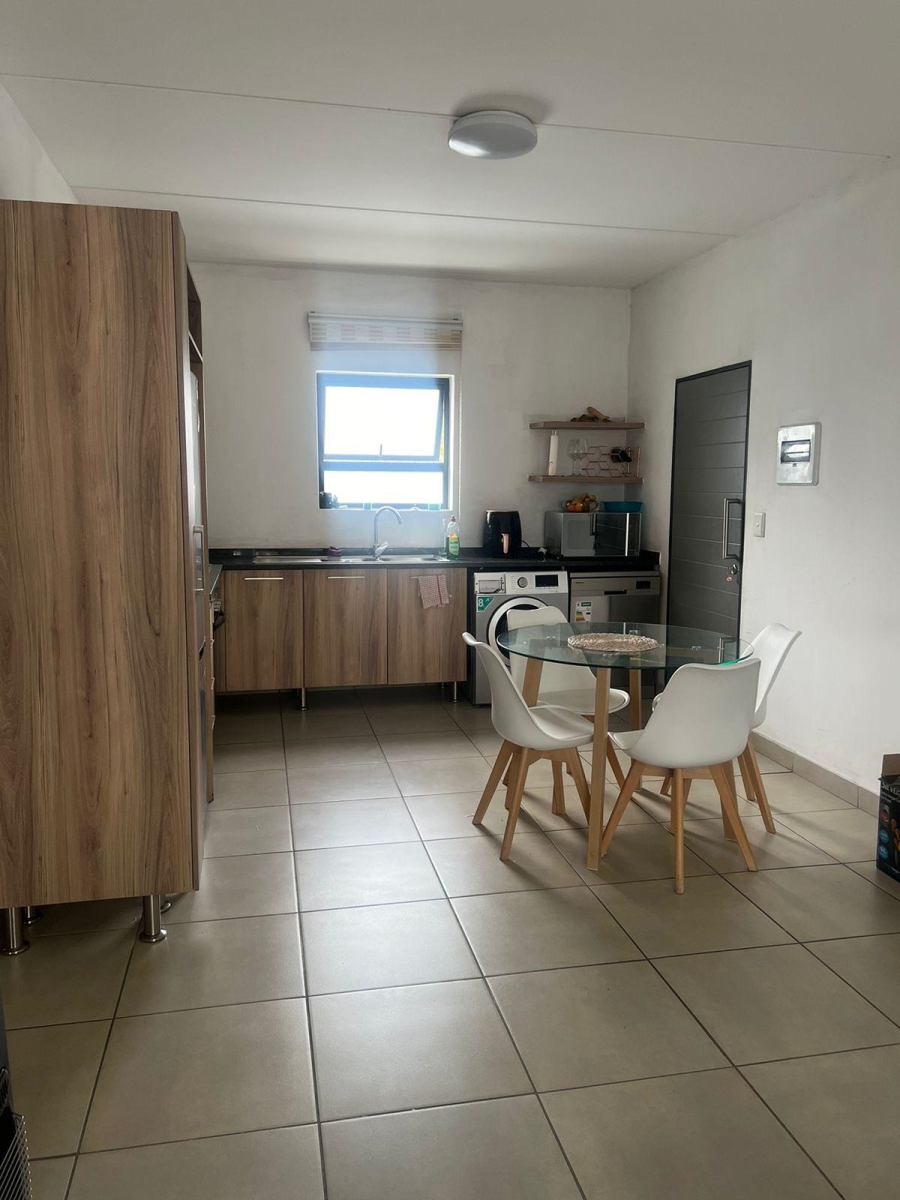 To Let 2 Bedroom Property for Rent in Edenburg Gauteng