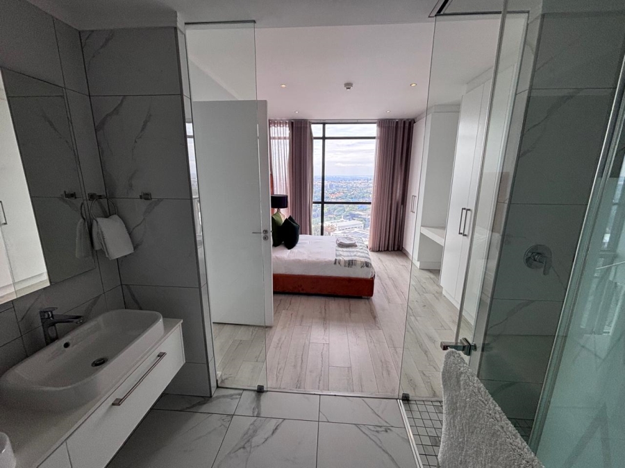 4 Bedroom Property for Sale in Benmore Gardens Gauteng