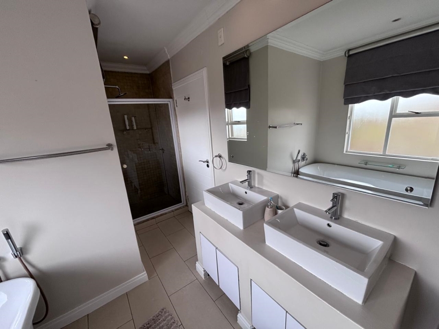 4 Bedroom Property for Sale in Fourways Gauteng