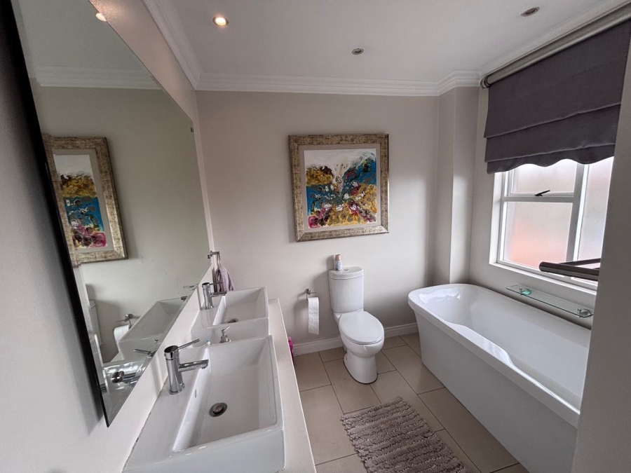 4 Bedroom Property for Sale in Fourways Gauteng