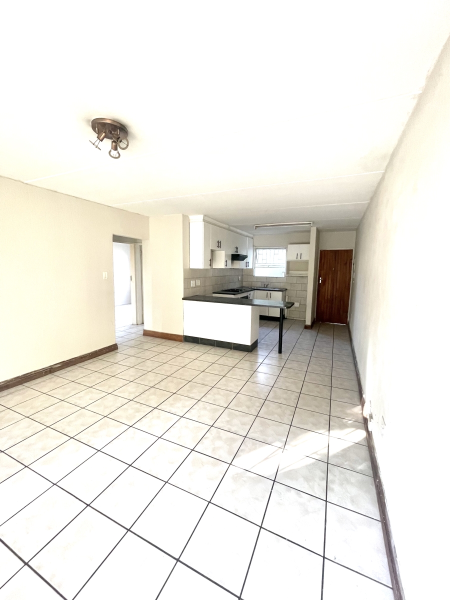 2 Bedroom Property for Sale in Vorna Valley Gauteng