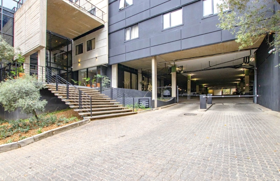 1 Bedroom Property for Sale in Sandton Central Gauteng