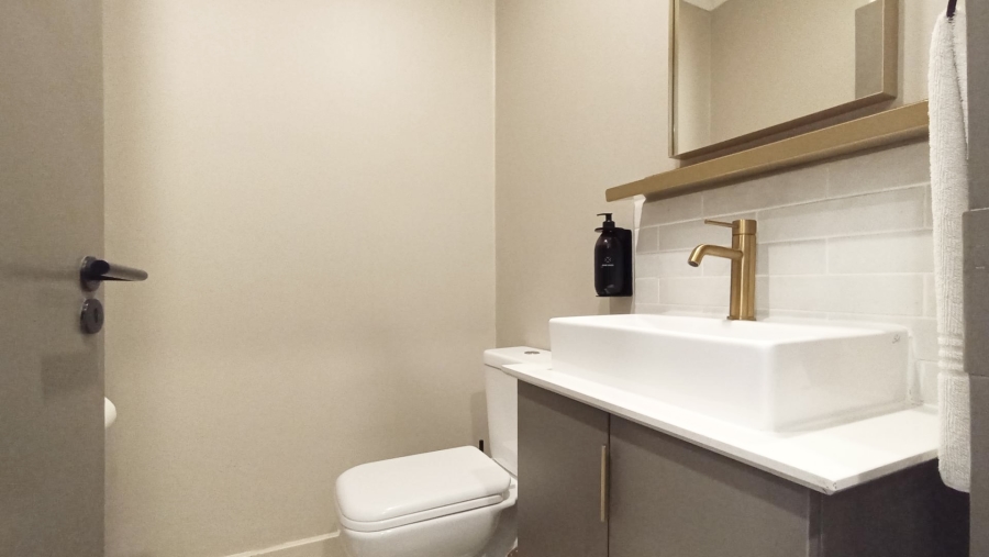 1 Bedroom Property for Sale in Sandton Central Gauteng