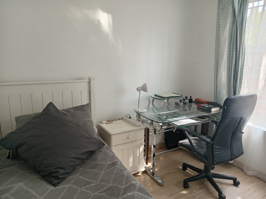 3 Bedroom Property for Sale in Honeydew Ridge Gauteng