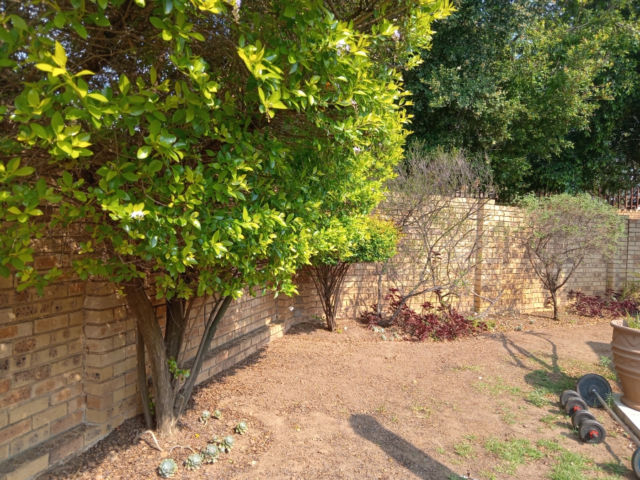 3 Bedroom Property for Sale in Honeydew Ridge Gauteng