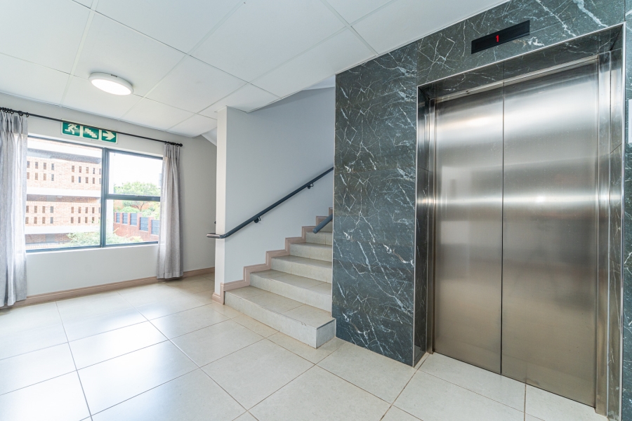 2 Bedroom Property for Sale in North Riding AH Gauteng