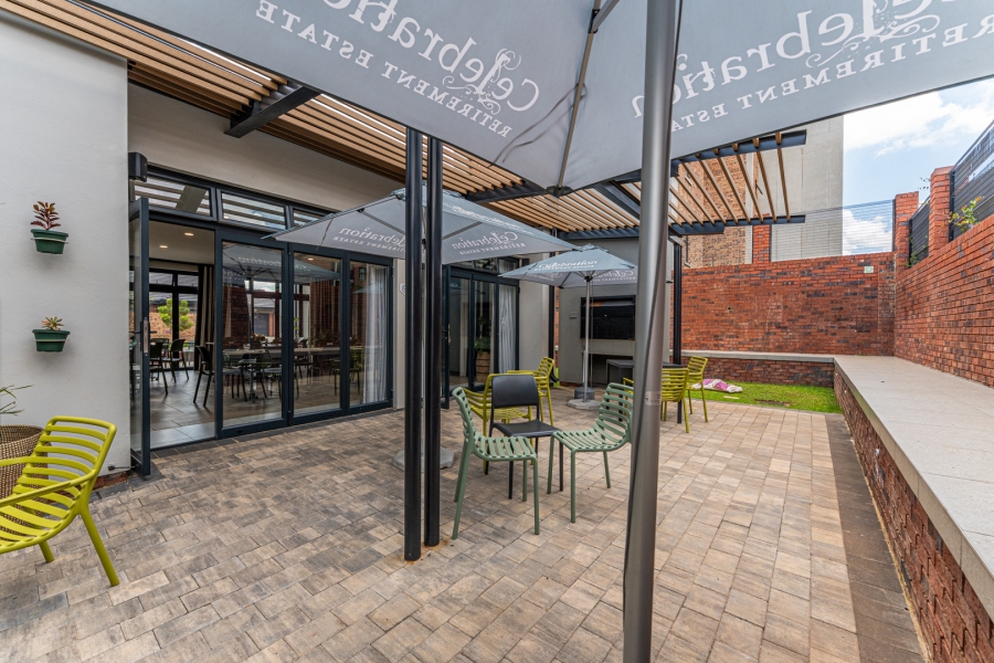 2 Bedroom Property for Sale in North Riding AH Gauteng