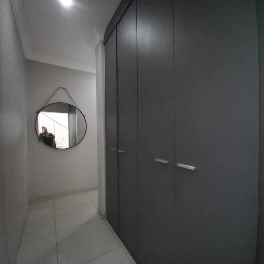 4 Bedroom Property for Sale in Derdepoort Gauteng