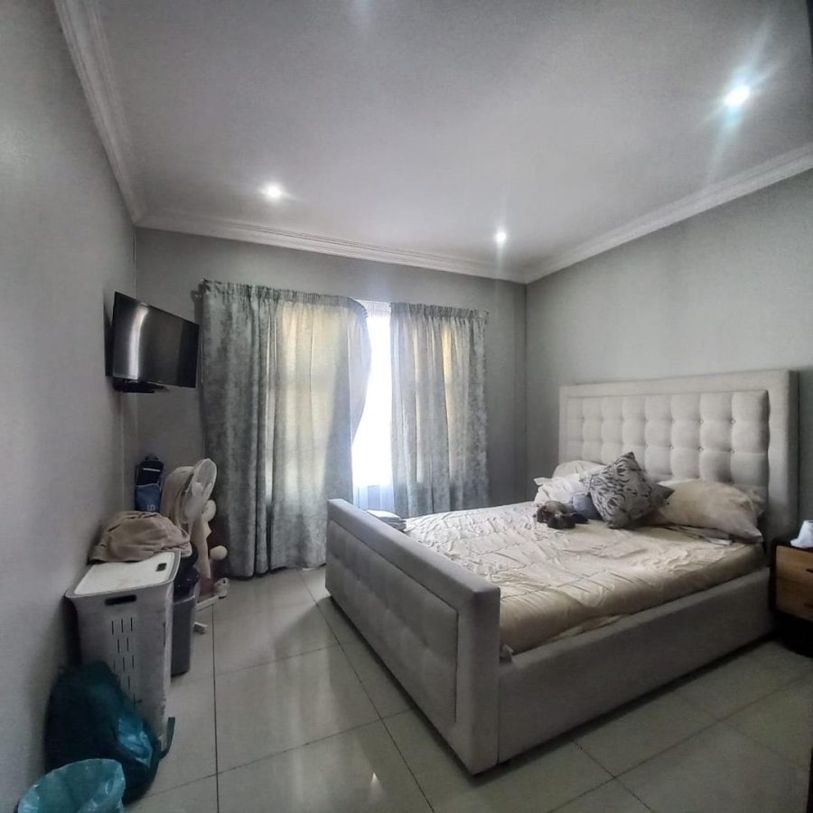 4 Bedroom Property for Sale in Derdepoort Gauteng