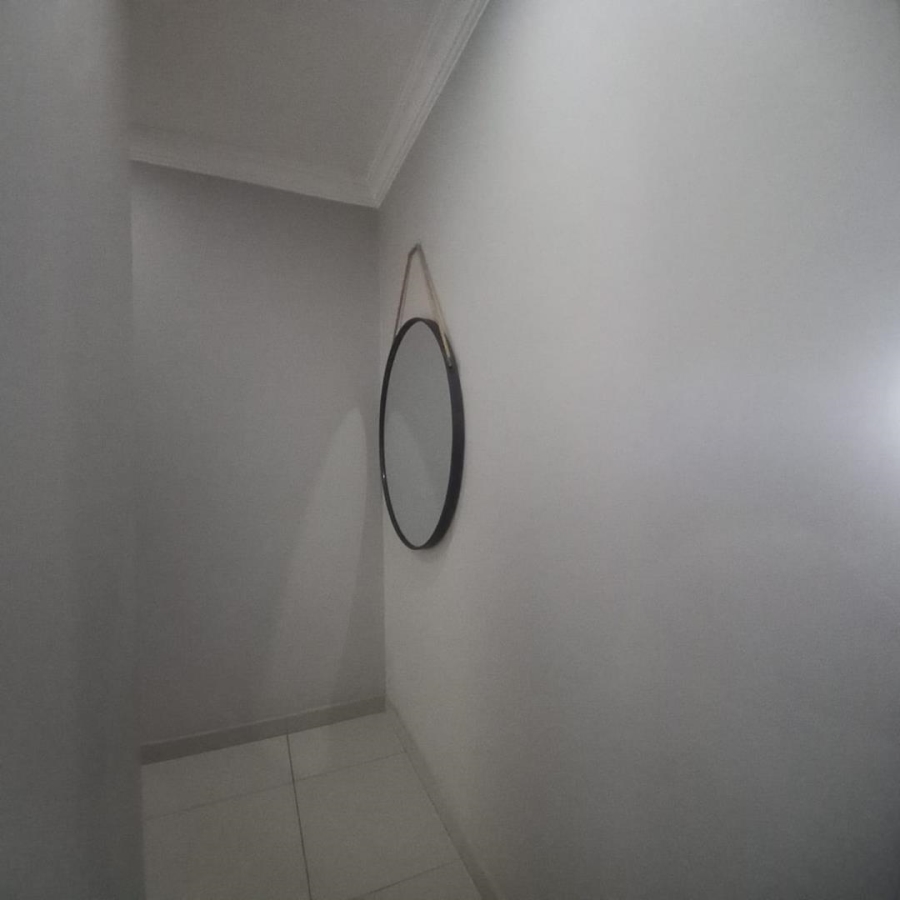 4 Bedroom Property for Sale in Derdepoort Gauteng