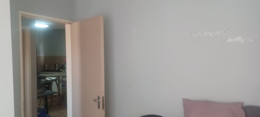 2 Bedroom Property for Sale in Kempton Park Central Gauteng