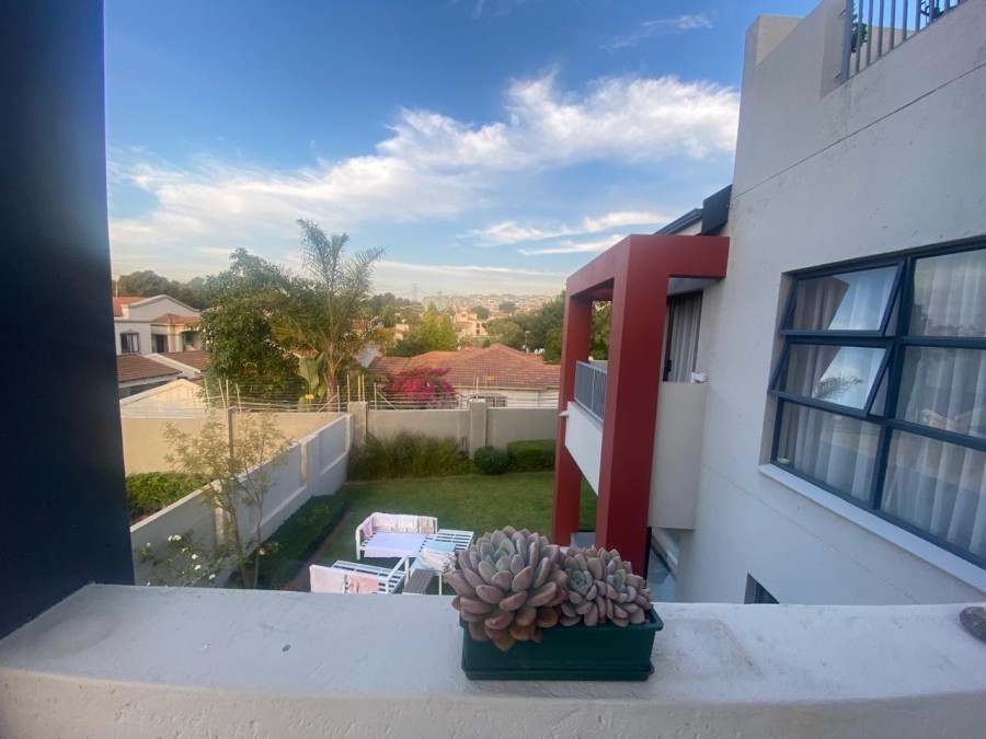 To Let 3 Bedroom Property for Rent in Paulshof Gauteng