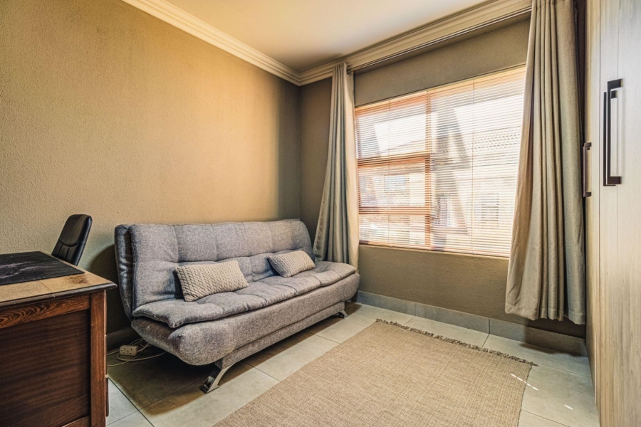 2 Bedroom Property for Sale in Bartlett Gauteng