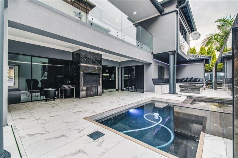 4 Bedroom Property for Sale in Beyers Park Gauteng