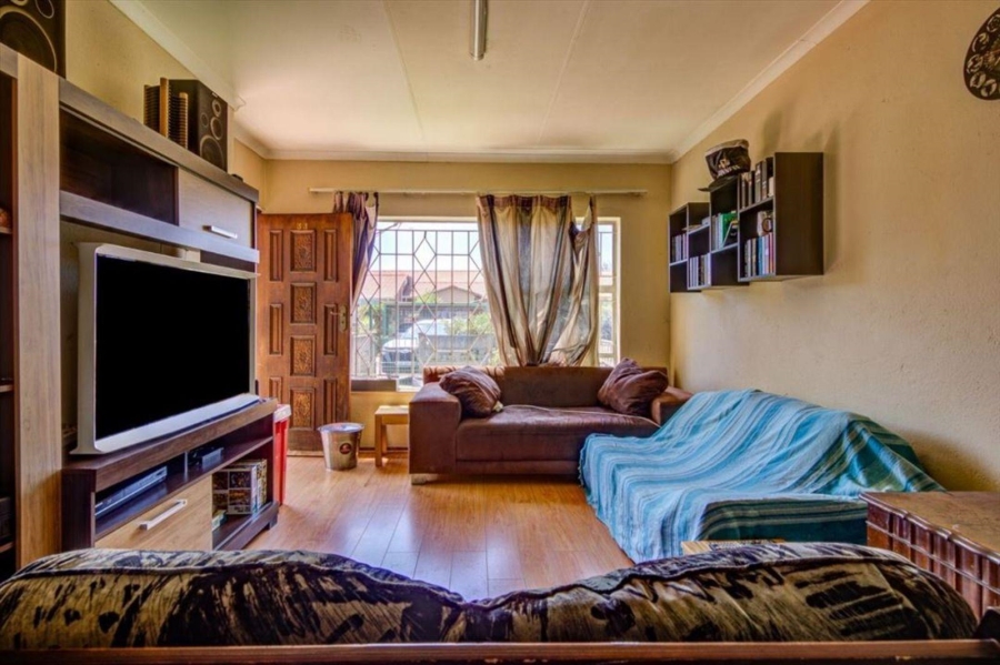 2 Bedroom Property for Sale in Beyers Park Gauteng