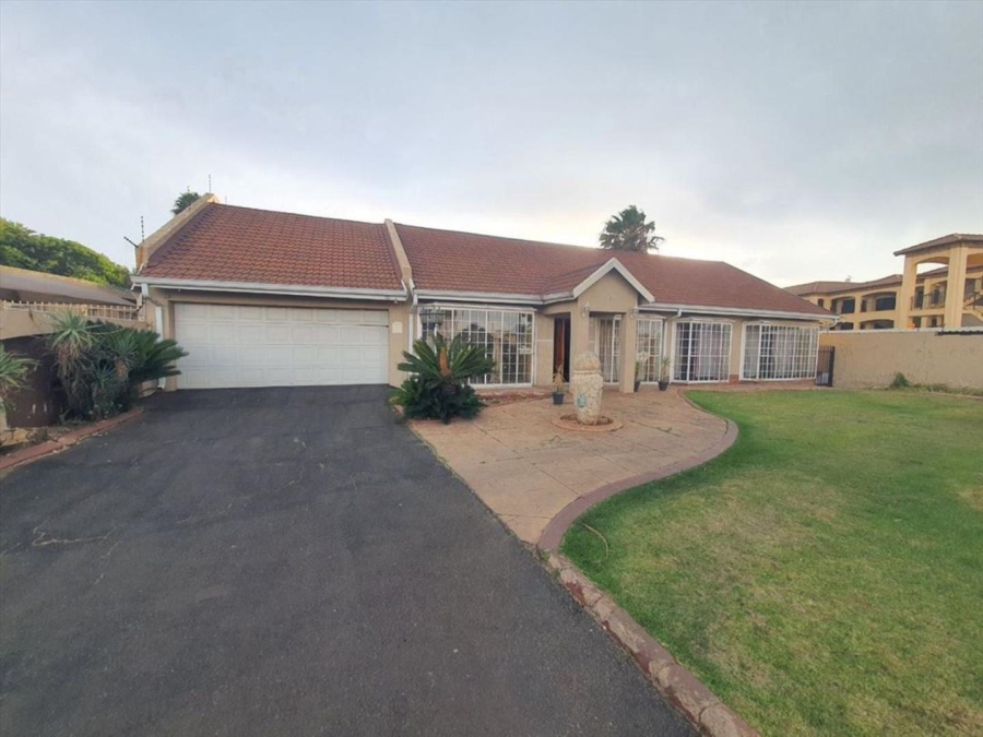 4 Bedroom Property for Sale in Parkrand Gauteng