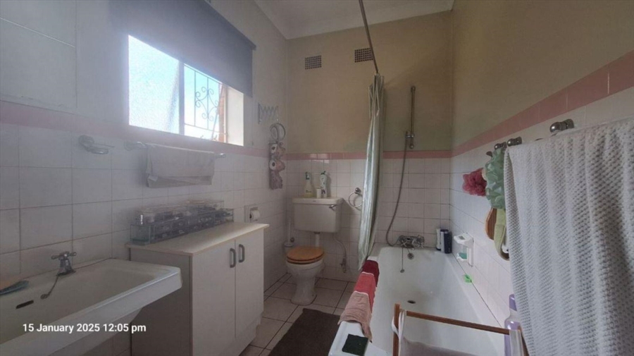 3 Bedroom Property for Sale in Parkdene Gauteng