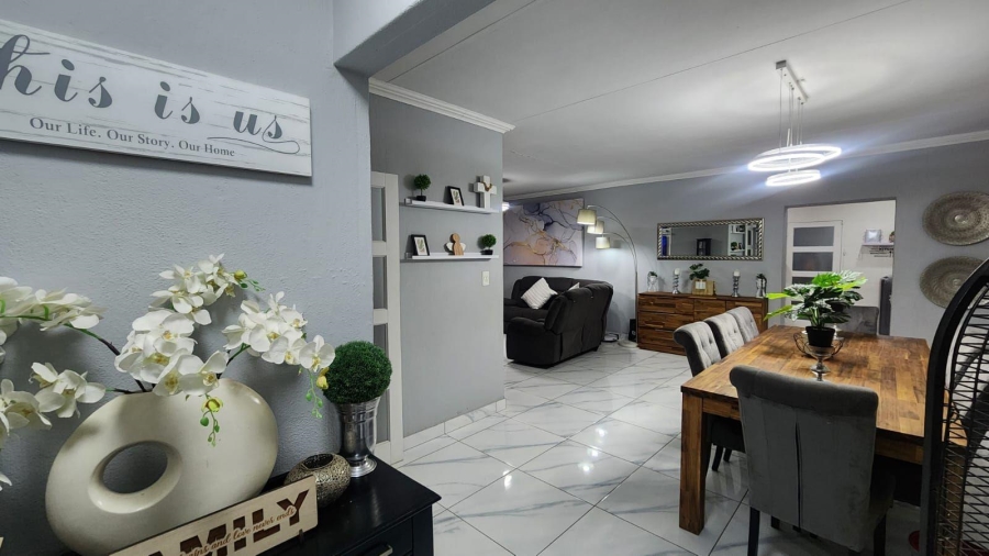 4 Bedroom Property for Sale in Parkrand Gauteng