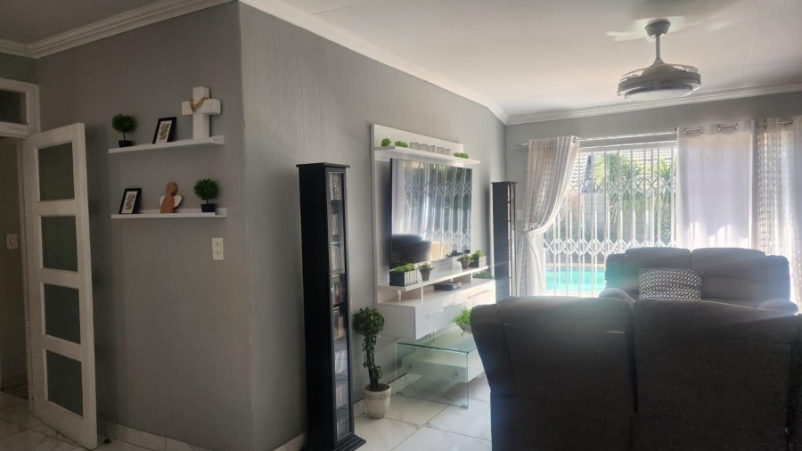 4 Bedroom Property for Sale in Parkrand Gauteng