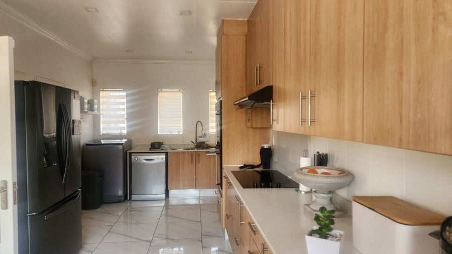 4 Bedroom Property for Sale in Parkrand Gauteng