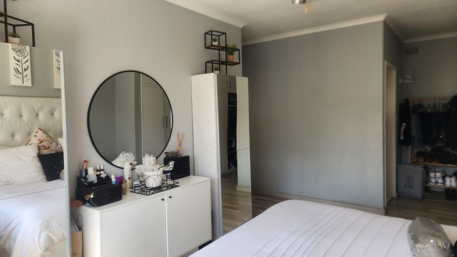 4 Bedroom Property for Sale in Parkrand Gauteng