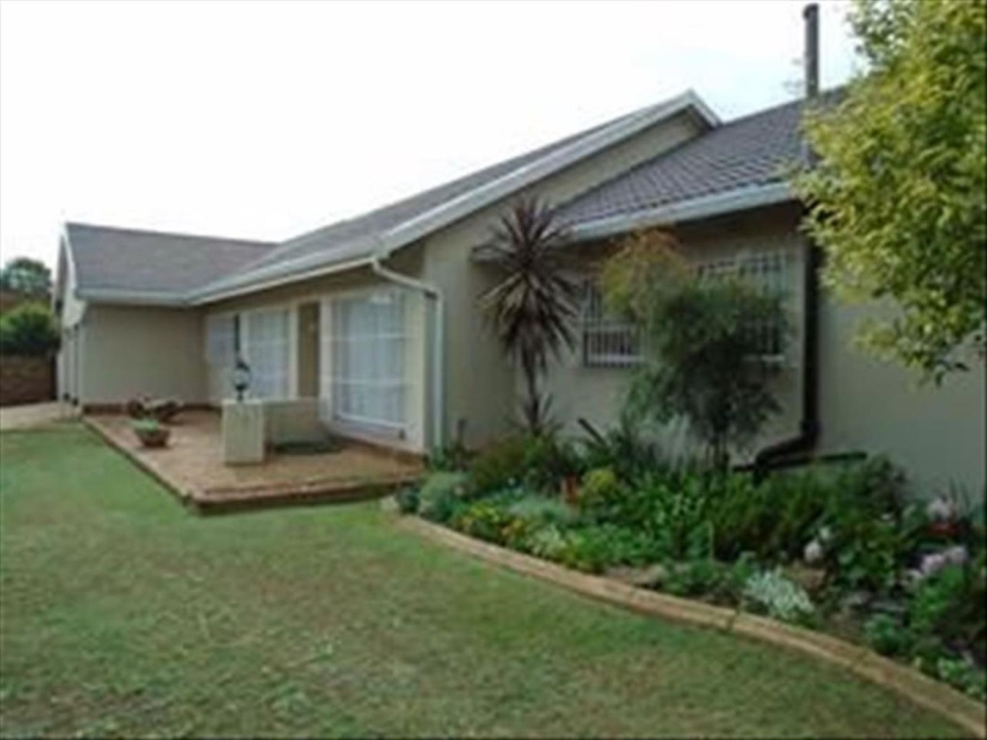 3 Bedroom Property for Sale in Sunward Park Gauteng
