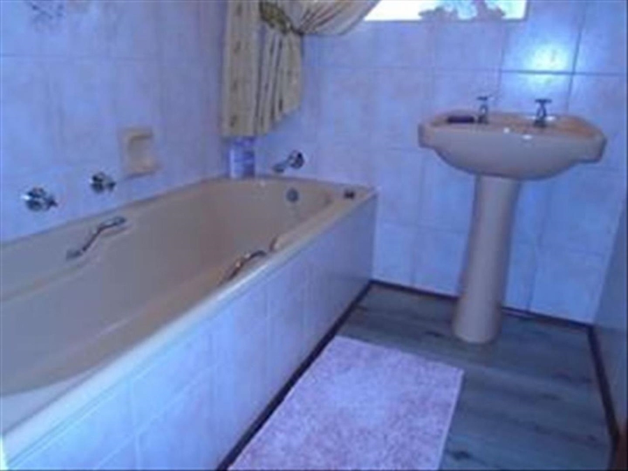 3 Bedroom Property for Sale in Sunward Park Gauteng