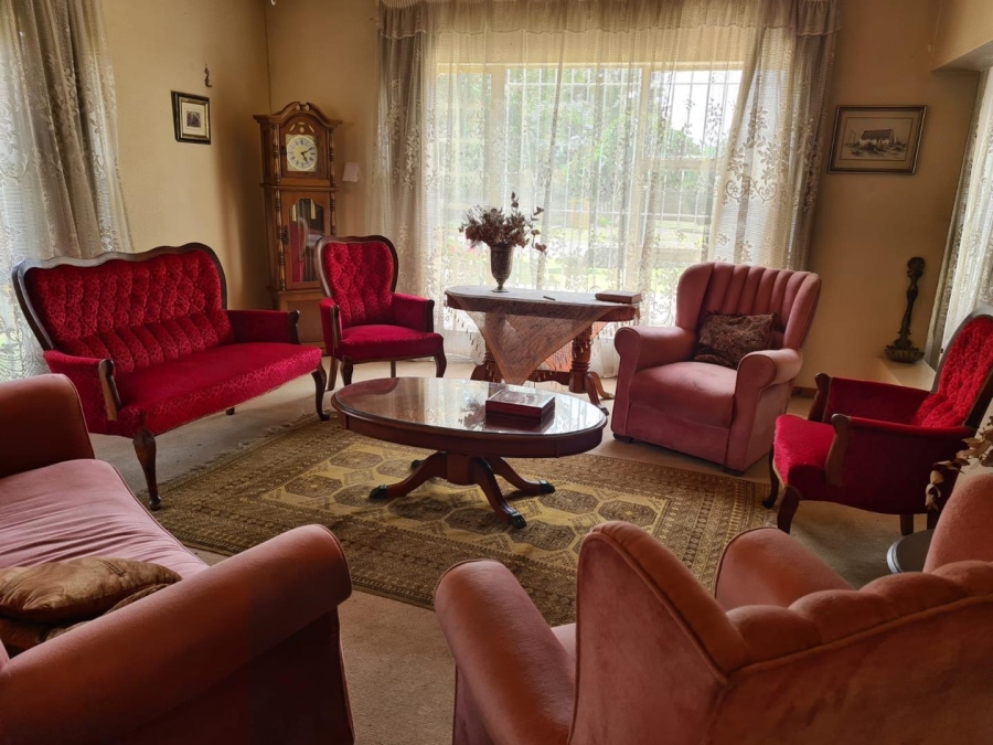 3 Bedroom Property for Sale in Dunnottar Gauteng