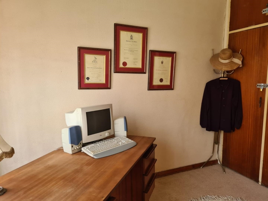 3 Bedroom Property for Sale in Dunnottar Gauteng