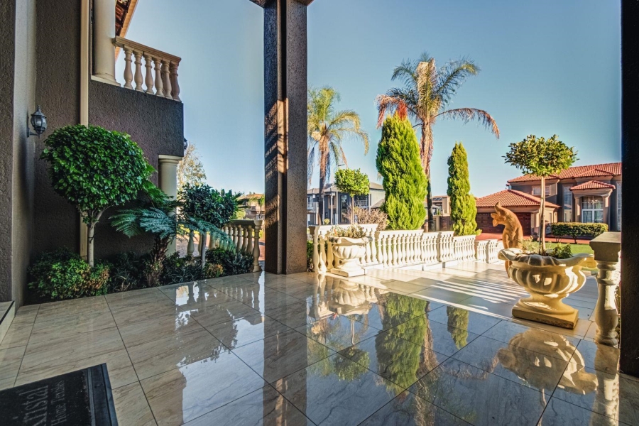 7 Bedroom Property for Sale in Helderwyk Gauteng