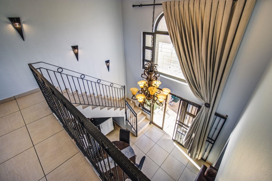 2 Bedroom Property for Sale in Glen Marais Gauteng