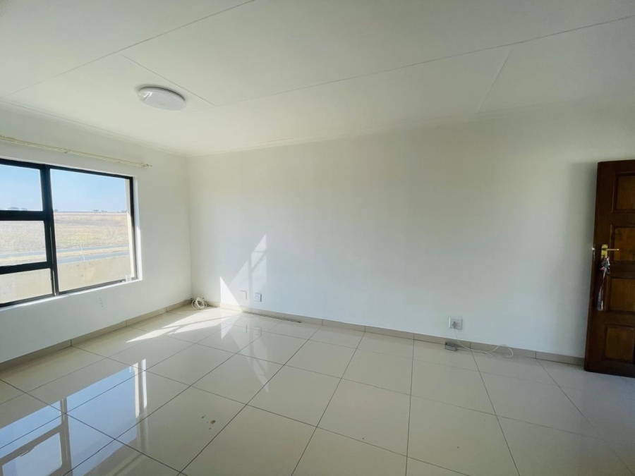 1 Bedroom Property for Sale in Parkrand Gauteng