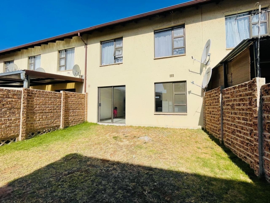 1 Bedroom Property for Sale in Parkrand Gauteng