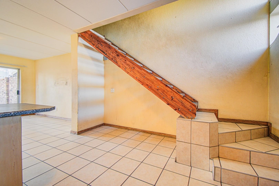 2 Bedroom Property for Sale in Farrar Park Gauteng