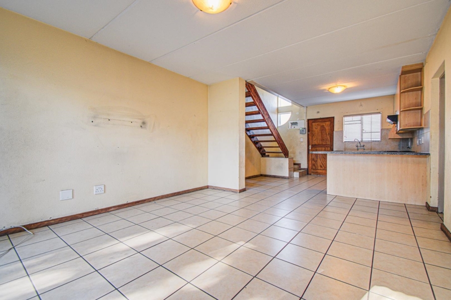 2 Bedroom Property for Sale in Farrar Park Gauteng