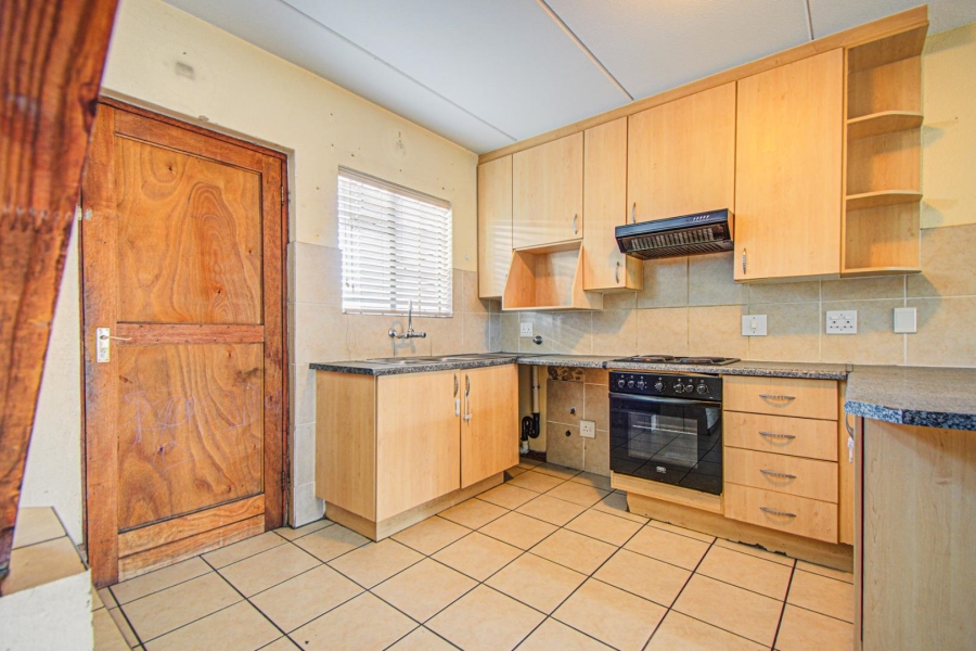 2 Bedroom Property for Sale in Farrar Park Gauteng