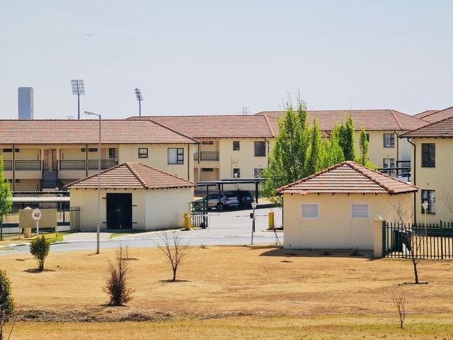 2 Bedroom Property for Sale in Parkrand Gauteng
