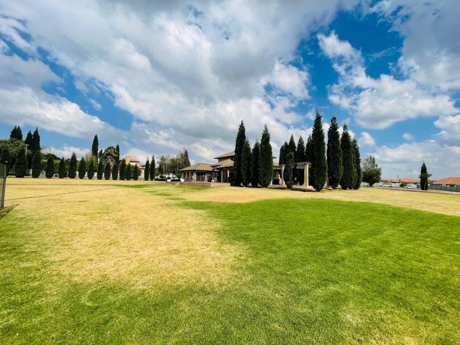 1 Bedroom Property for Sale in Parkrand Gauteng