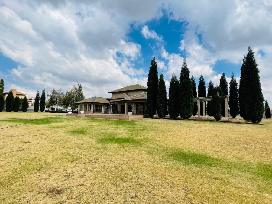 1 Bedroom Property for Sale in Parkrand Gauteng