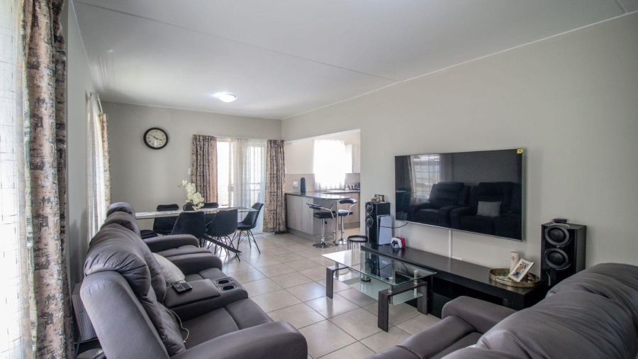 3 Bedroom Property for Sale in Parkdene Gauteng