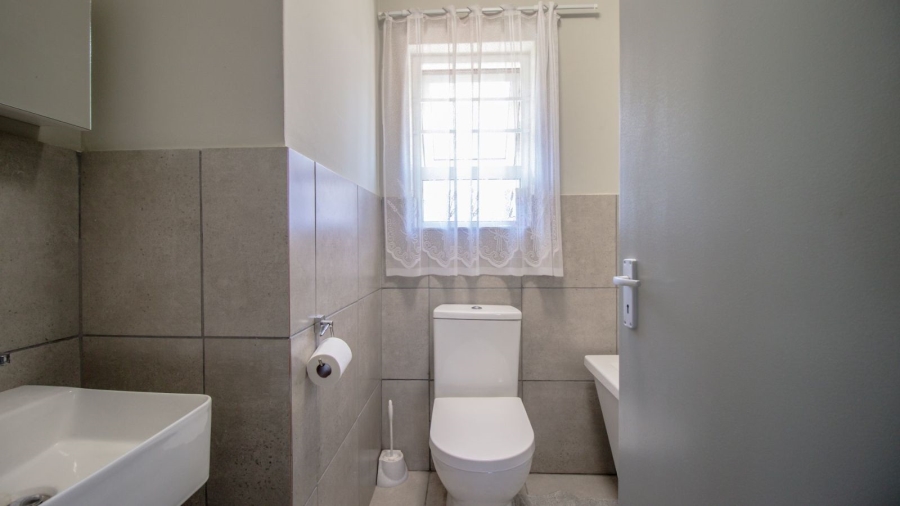 3 Bedroom Property for Sale in Parkdene Gauteng